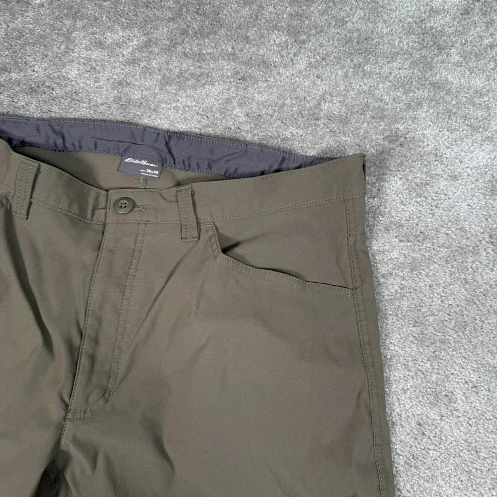 Eddie Bauer Convertible Tech‎ Pants Mens 38x34 Green Hiking Lightweight Shorts